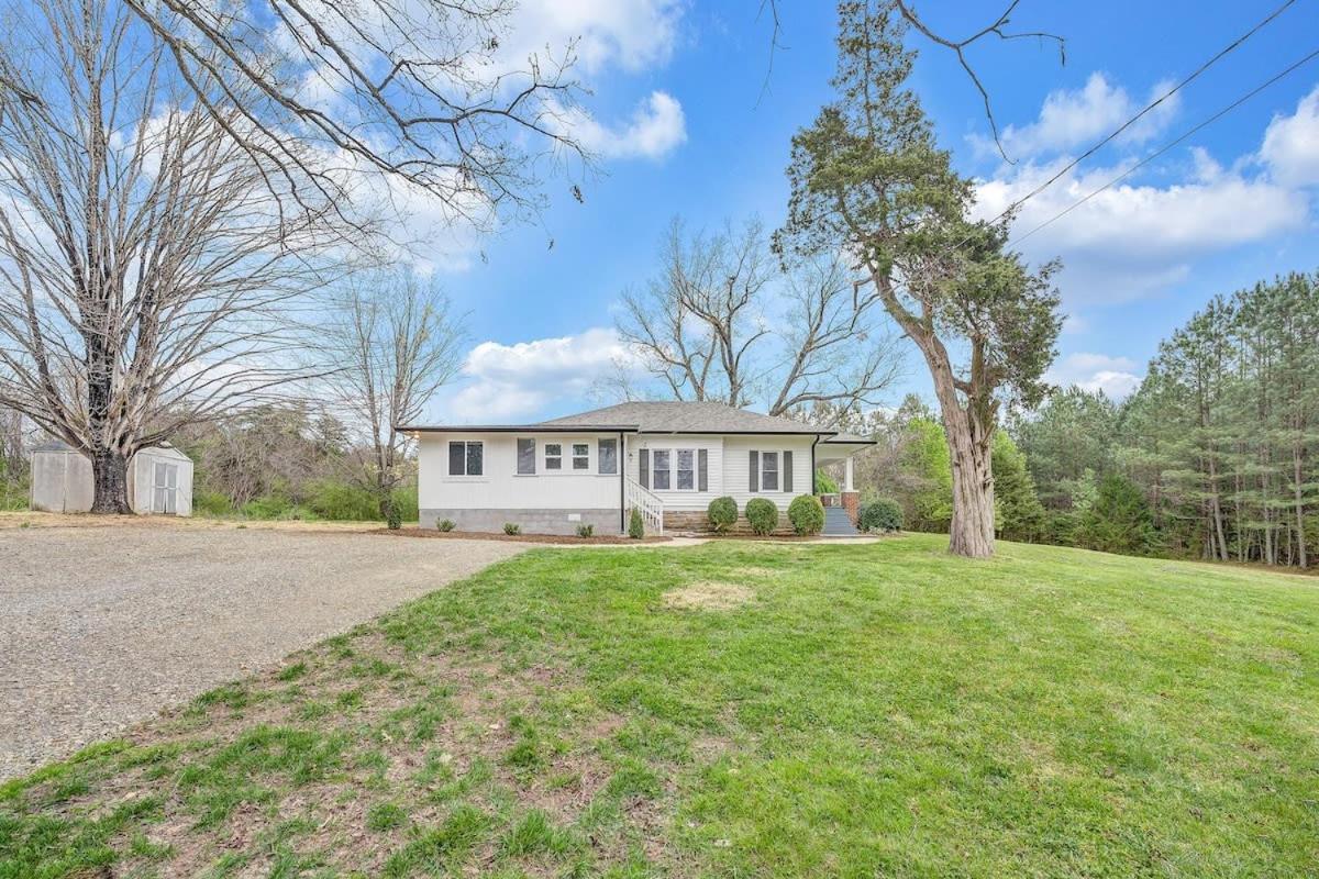 Cottage In The Pines Rocky Mount Екстер'єр фото