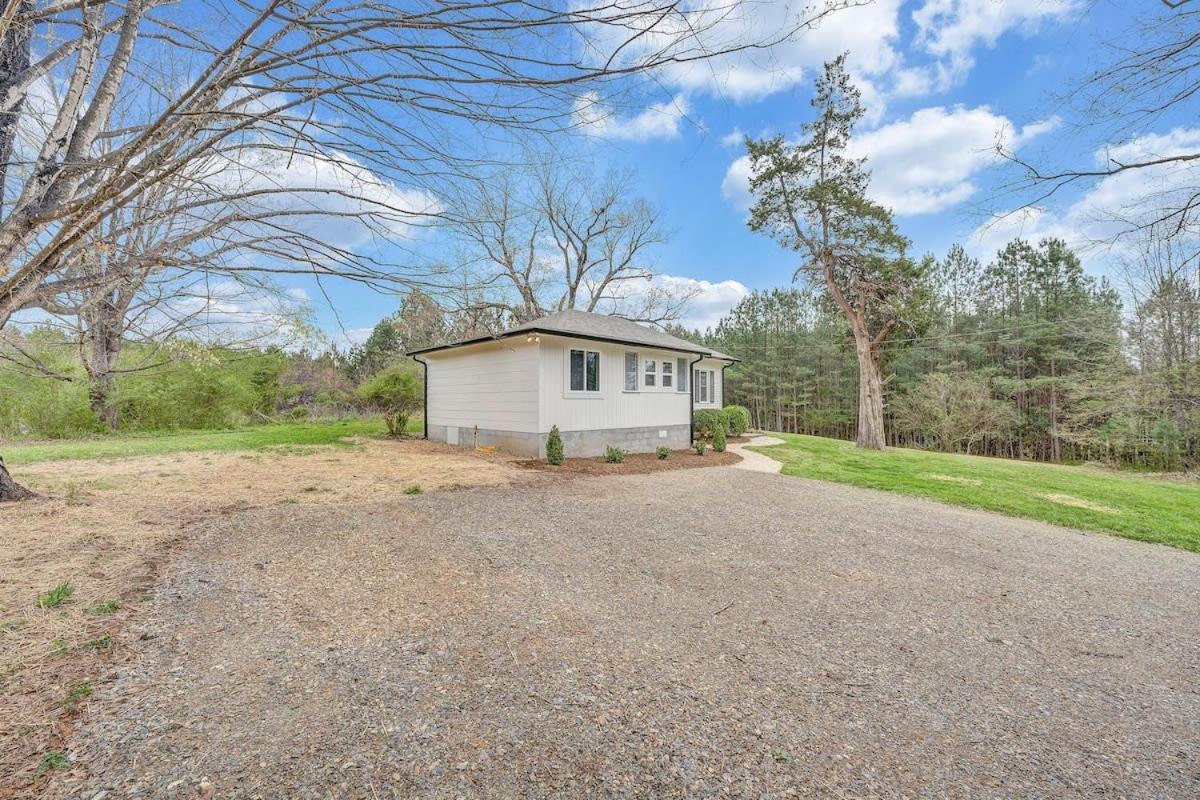 Cottage In The Pines Rocky Mount Екстер'єр фото